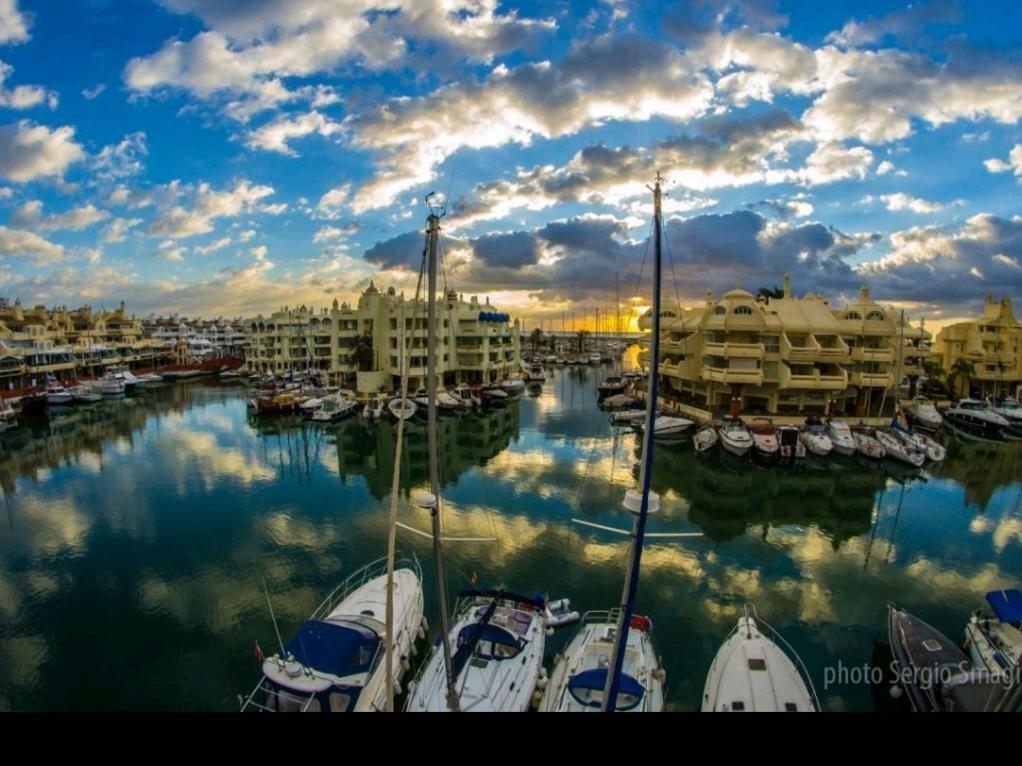 Iris Vistas Benalmadena Apartment Luaran gambar